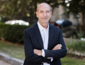 MUDr. Pavel Holuša - BODY klinika plastické chirurgie