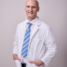 MUDr. Josef Kulhánek MBA