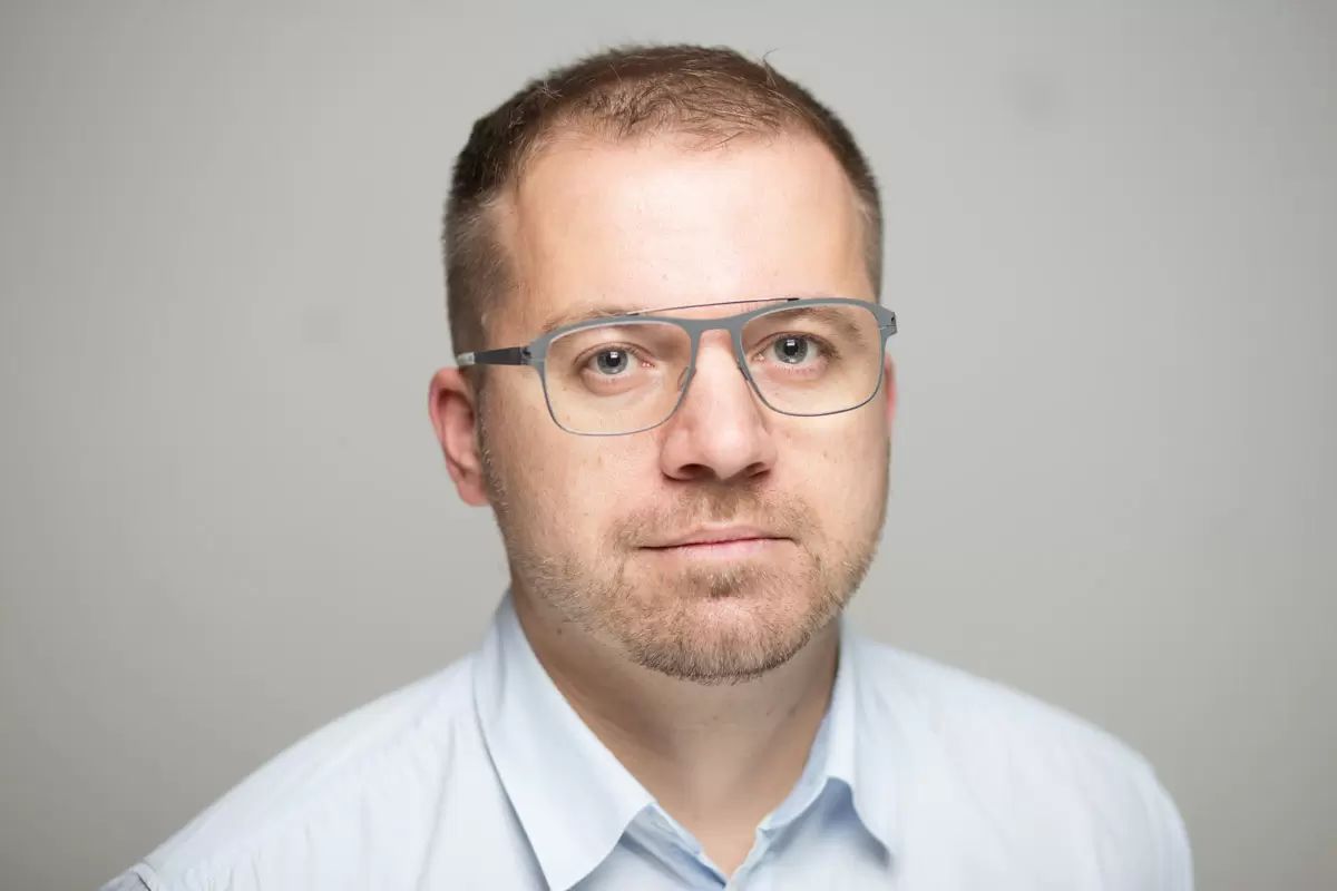 ROBERT Foto (1)