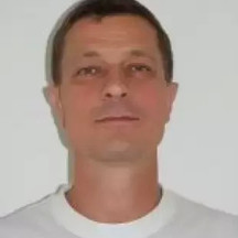 MUDr. Miloš Kravciv