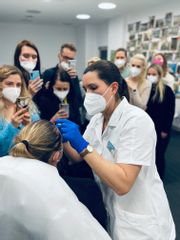 Aplikace botulinumtoxinu basic MUDr. Kateřina Klauzová MBA
