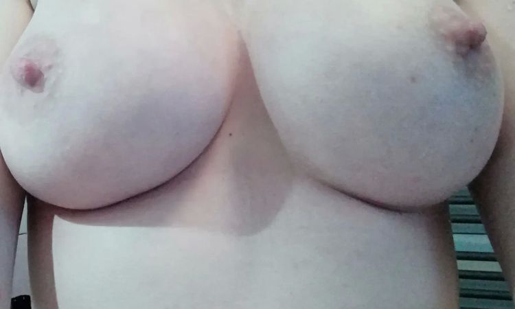 87456