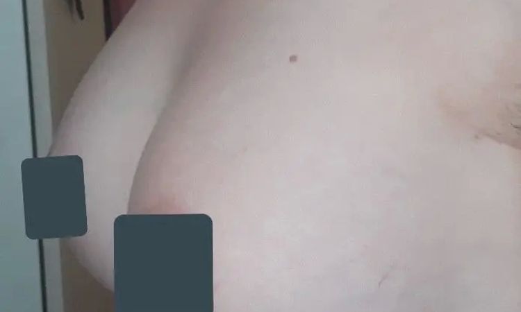 87483