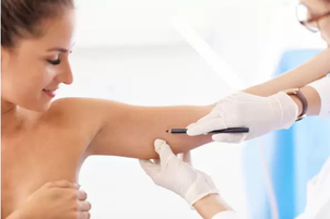 Průběh operace paží (brachioplastika)