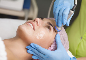 Co je radiofrekvenční rejuvenace pleti?