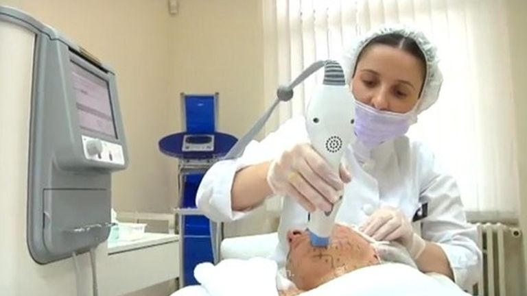 Reportáž o unikátním bezoperačním liftingu Thermage